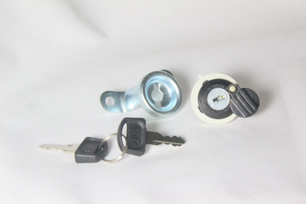 Battery Tapa Lock - Image 2