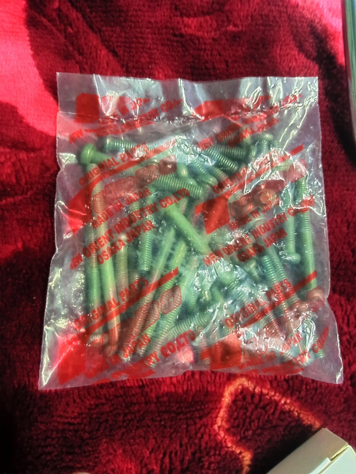 Engine Screw kit - Image 1